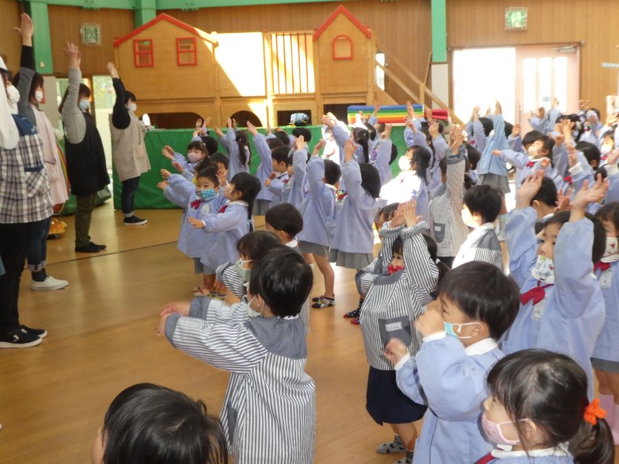 朝礼後のラジオ体操